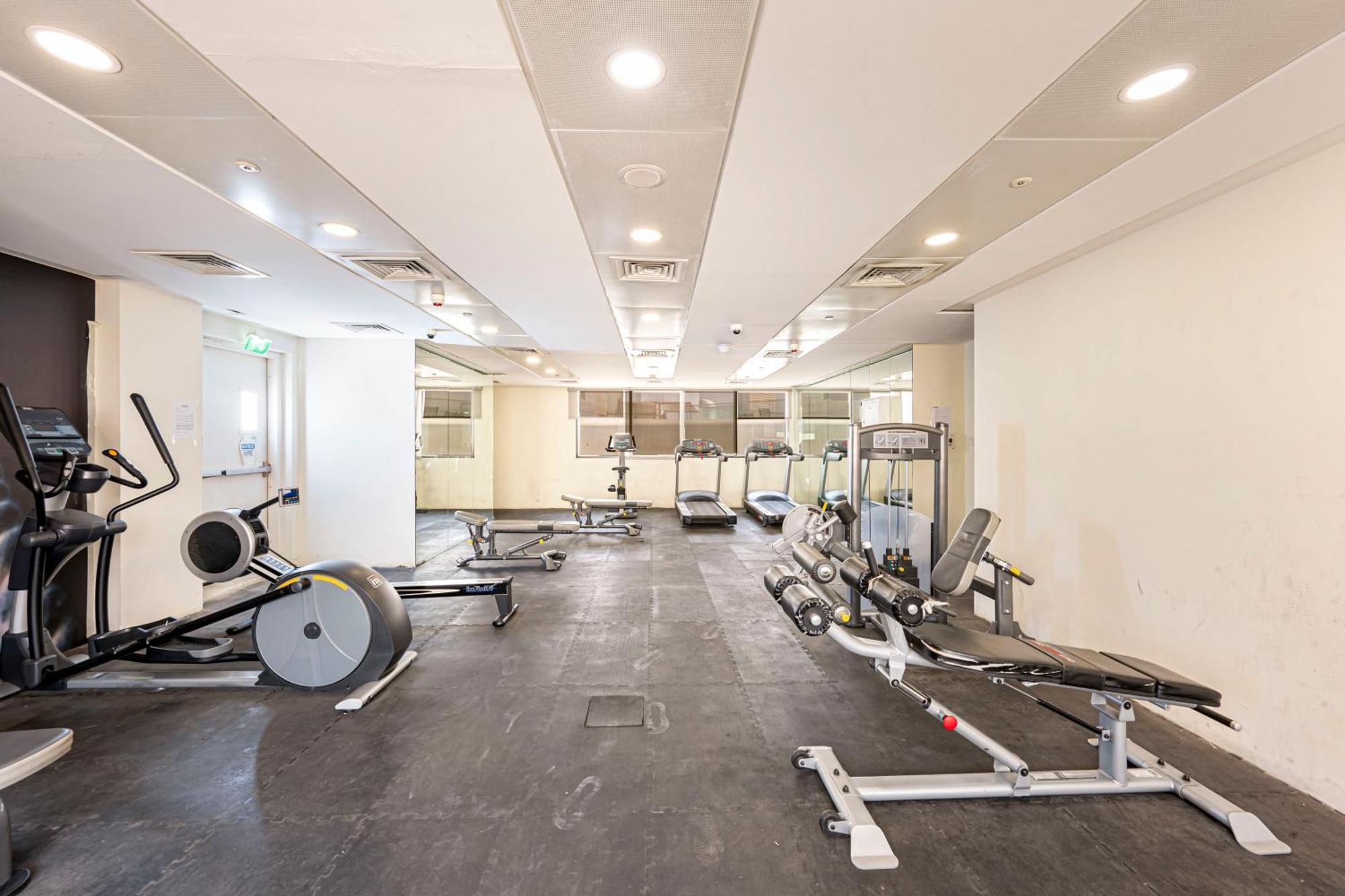 Relaxing In Exciting Dubailand District Appartamento