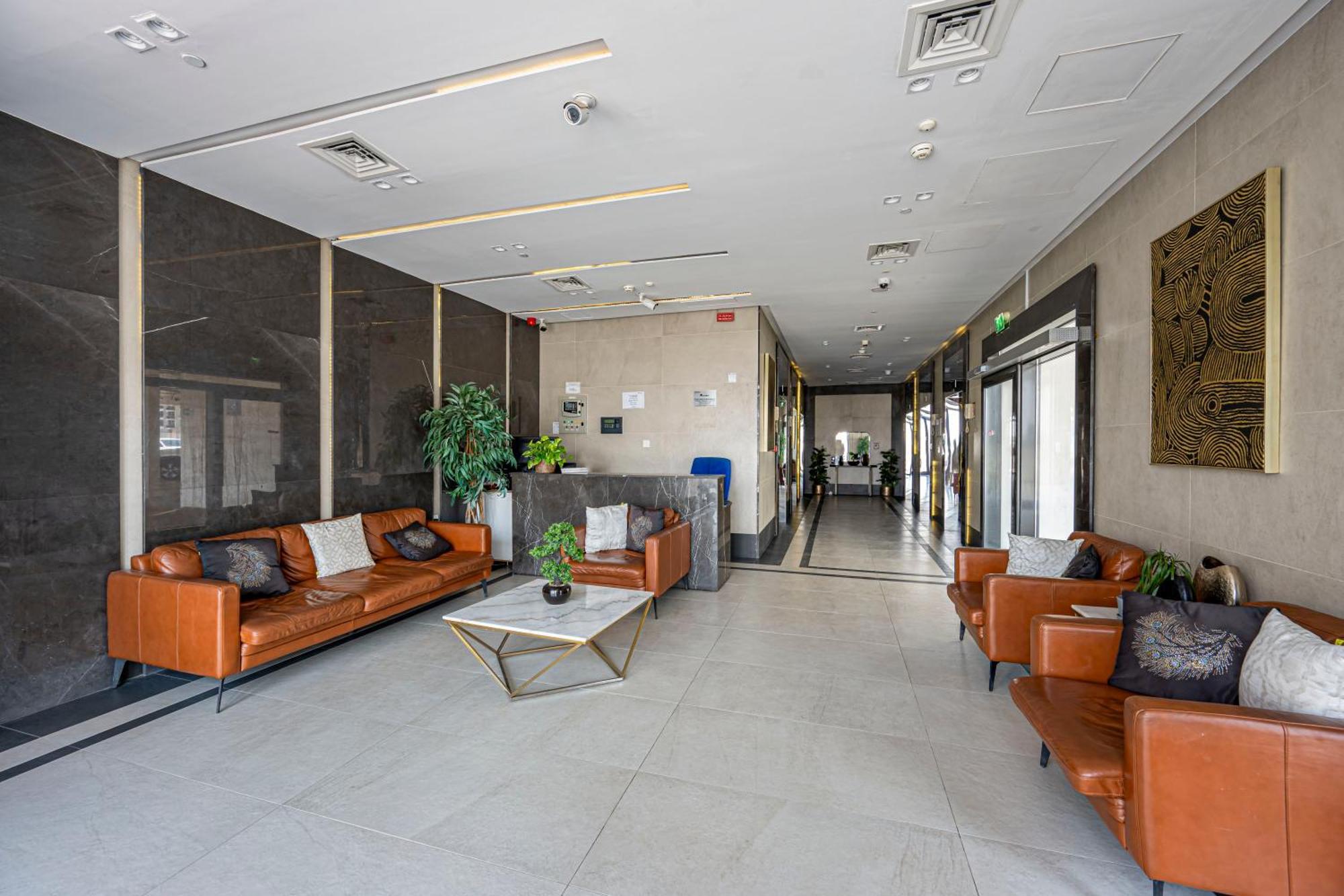 Relaxing In Exciting Dubailand District Appartamento Dubai